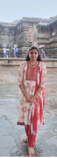 கவிதாஸ்ரீ 